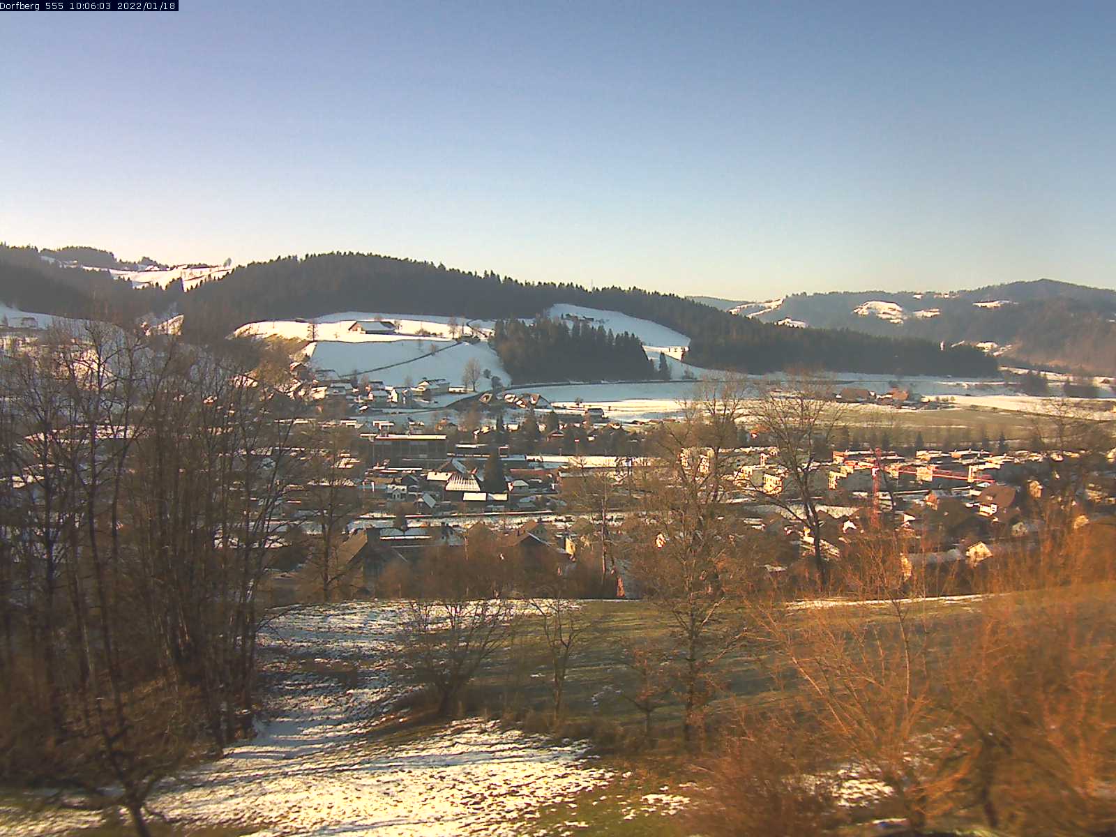 Webcam-Bild: Aussicht vom Dorfberg in Langnau 20220118-100601