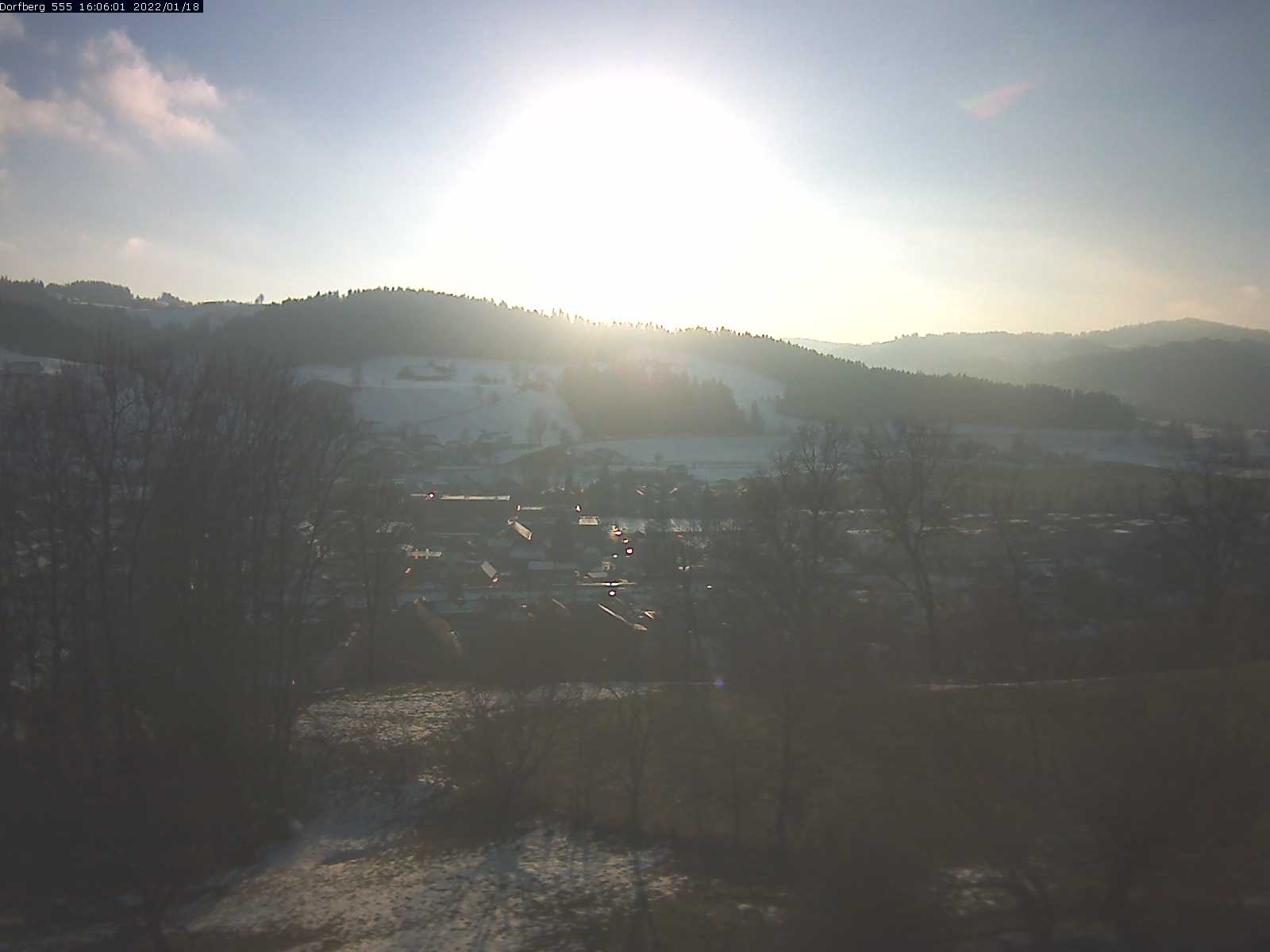 Webcam-Bild: Aussicht vom Dorfberg in Langnau 20220118-160601