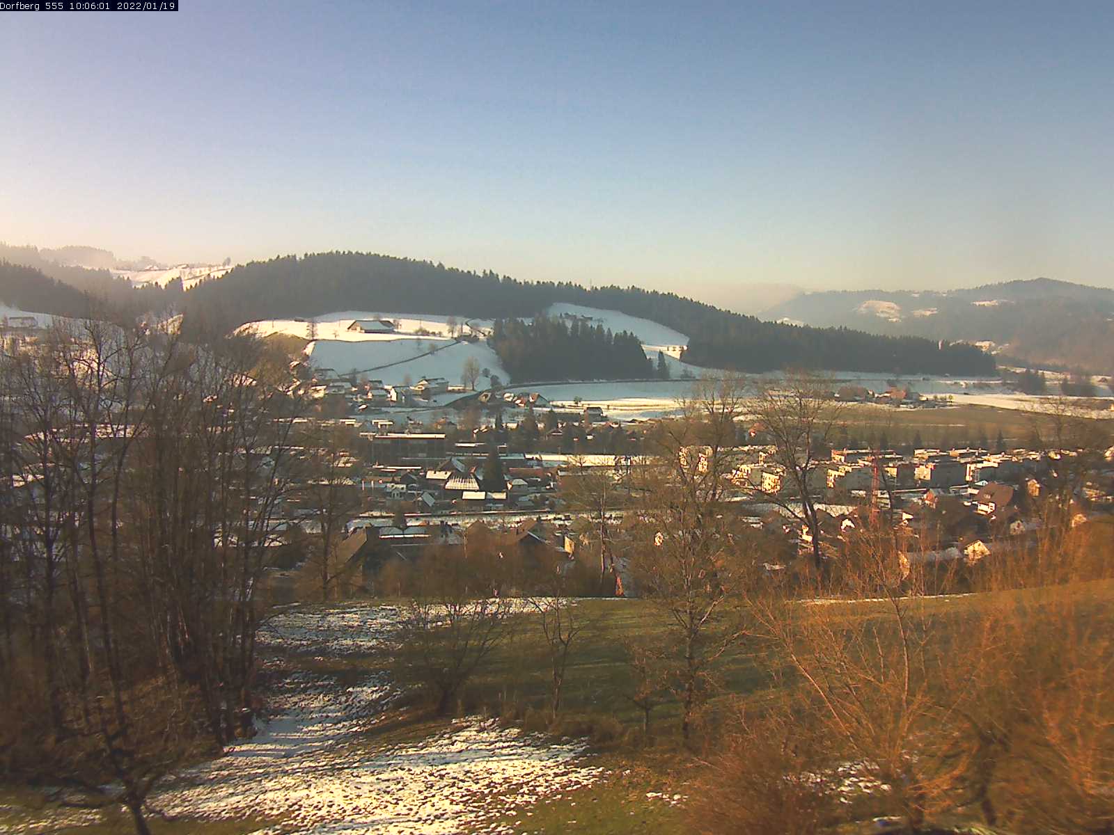 Webcam-Bild: Aussicht vom Dorfberg in Langnau 20220119-100601