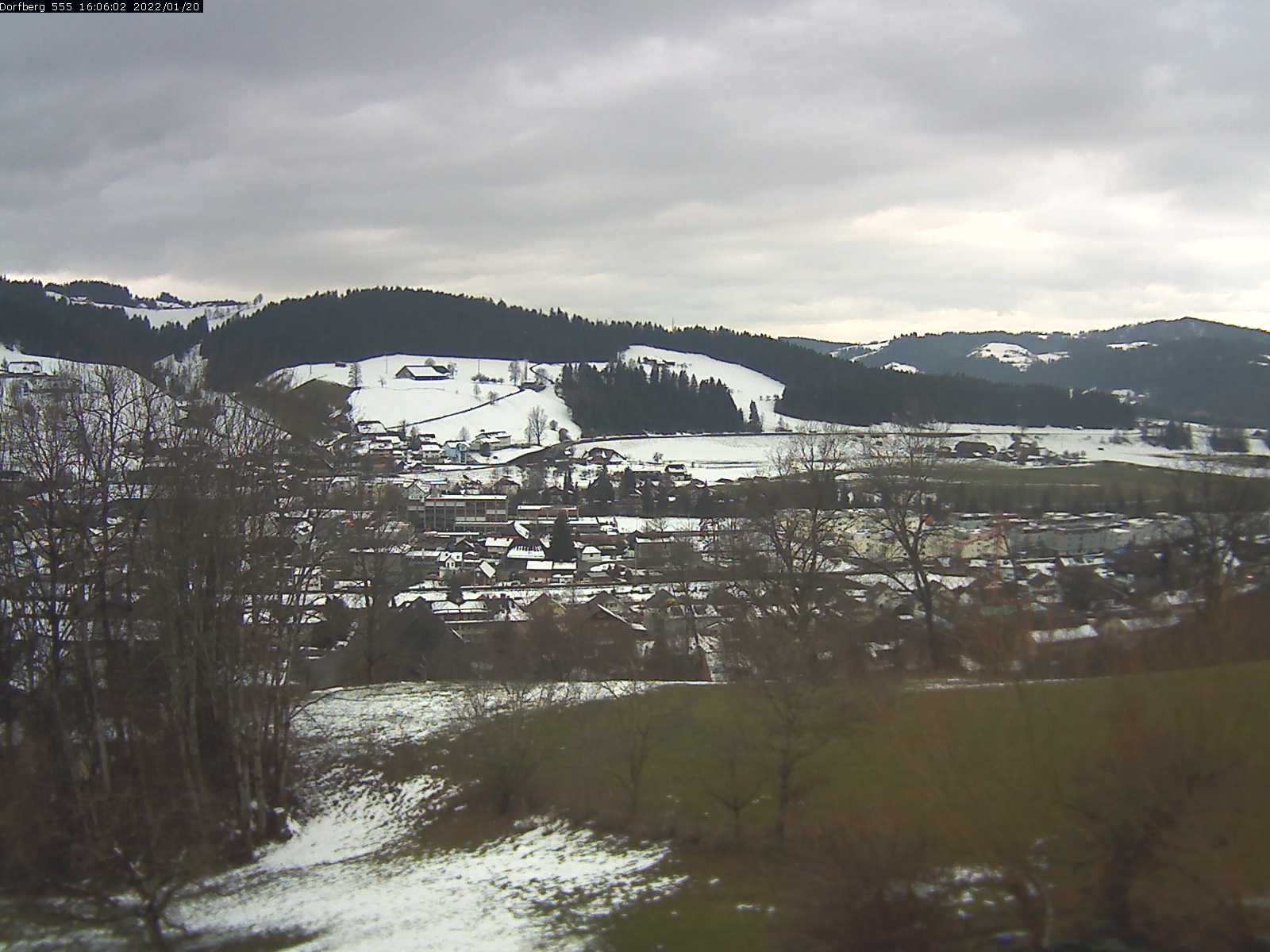 Webcam-Bild: Aussicht vom Dorfberg in Langnau 20220120-160601