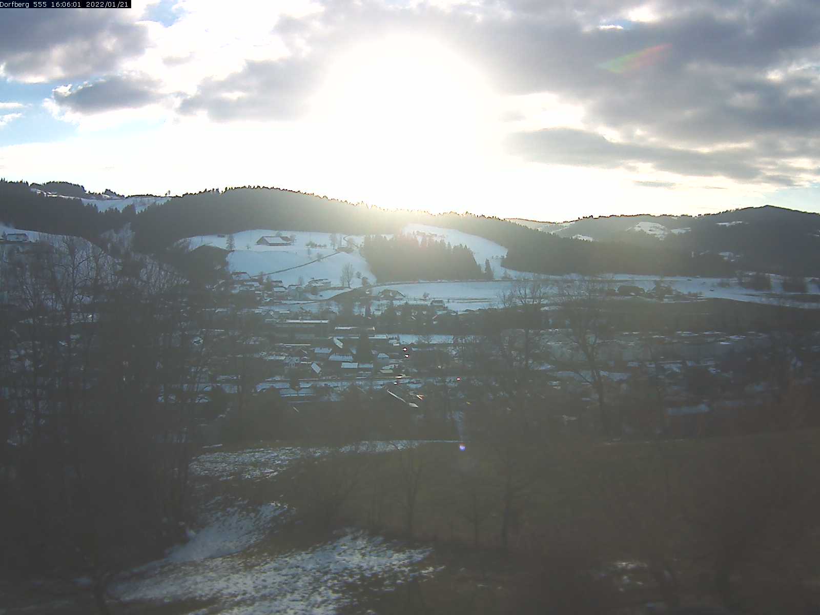 Webcam-Bild: Aussicht vom Dorfberg in Langnau 20220121-160601