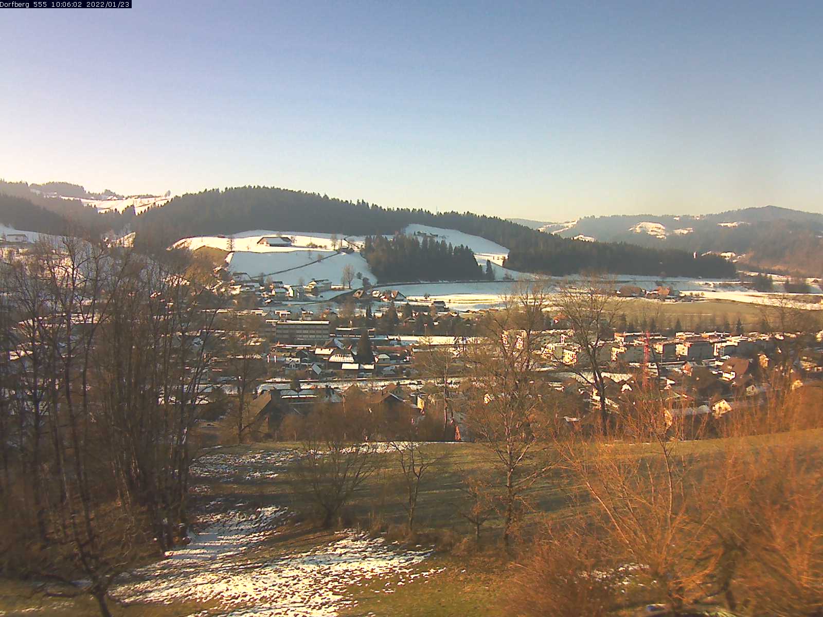 Webcam-Bild: Aussicht vom Dorfberg in Langnau 20220123-100601