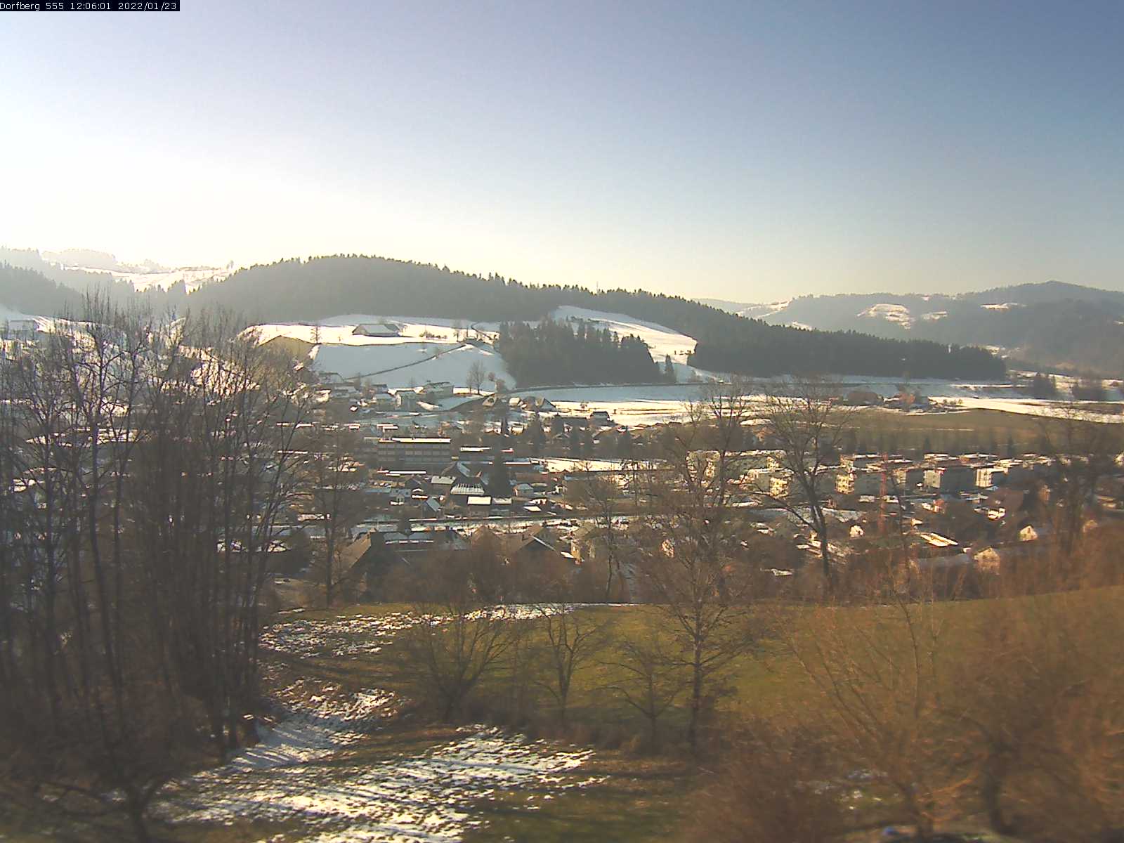 Webcam-Bild: Aussicht vom Dorfberg in Langnau 20220123-120601