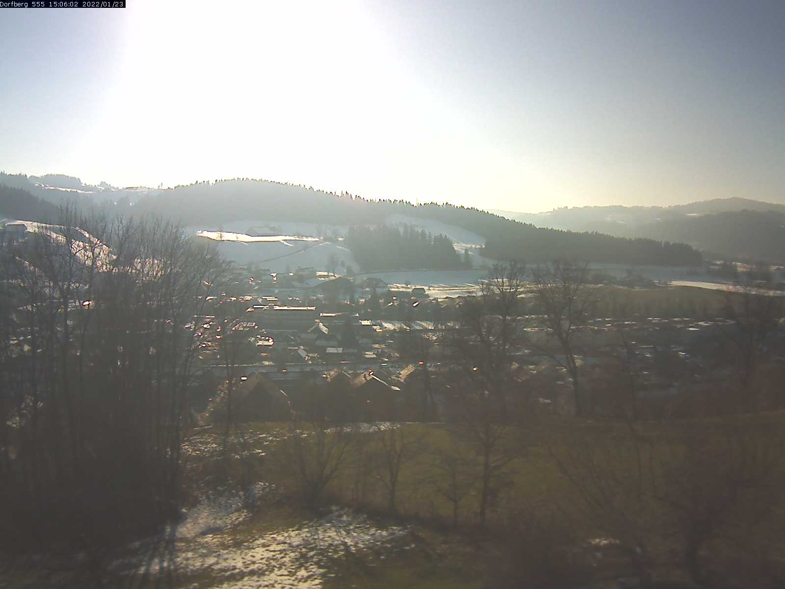 Webcam-Bild: Aussicht vom Dorfberg in Langnau 20220123-150601
