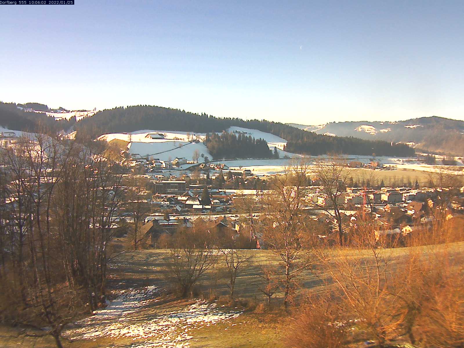 Webcam-Bild: Aussicht vom Dorfberg in Langnau 20220125-100602