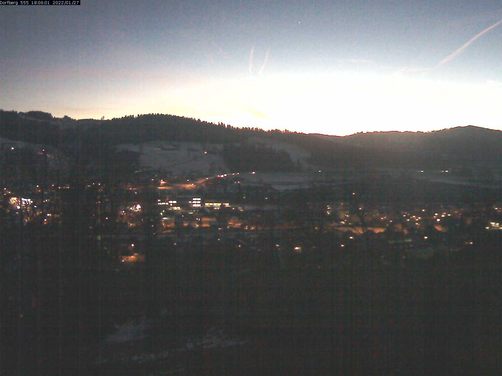 Webcam-Bild: Aussicht vom Dorfberg in Langnau 20220127-180601