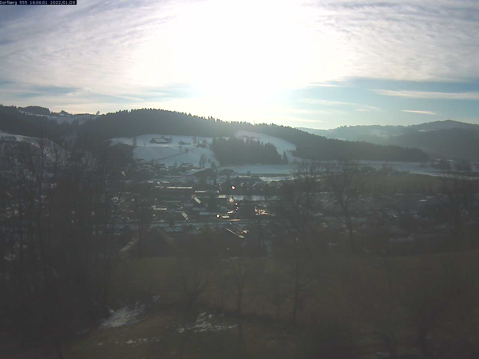 Webcam-Bild: Aussicht vom Dorfberg in Langnau 20220128-160601