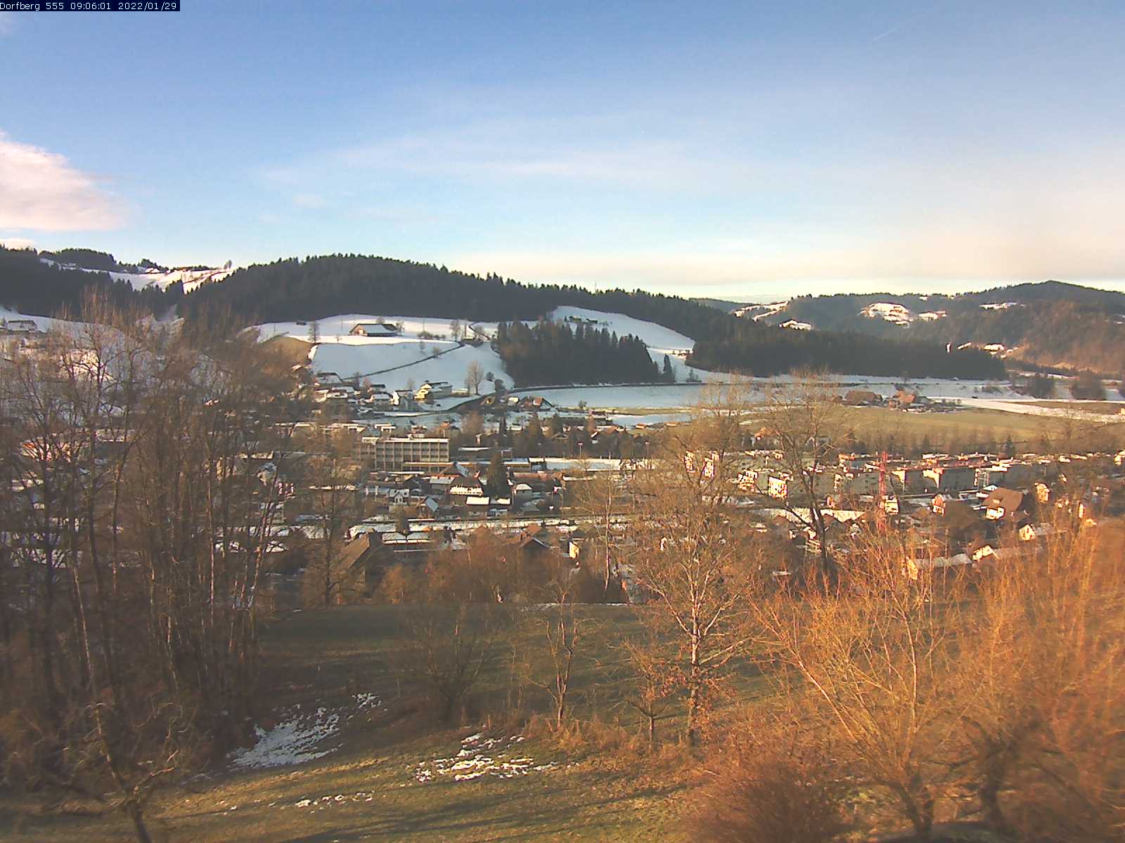 Webcam-Bild: Aussicht vom Dorfberg in Langnau 20220129-090601