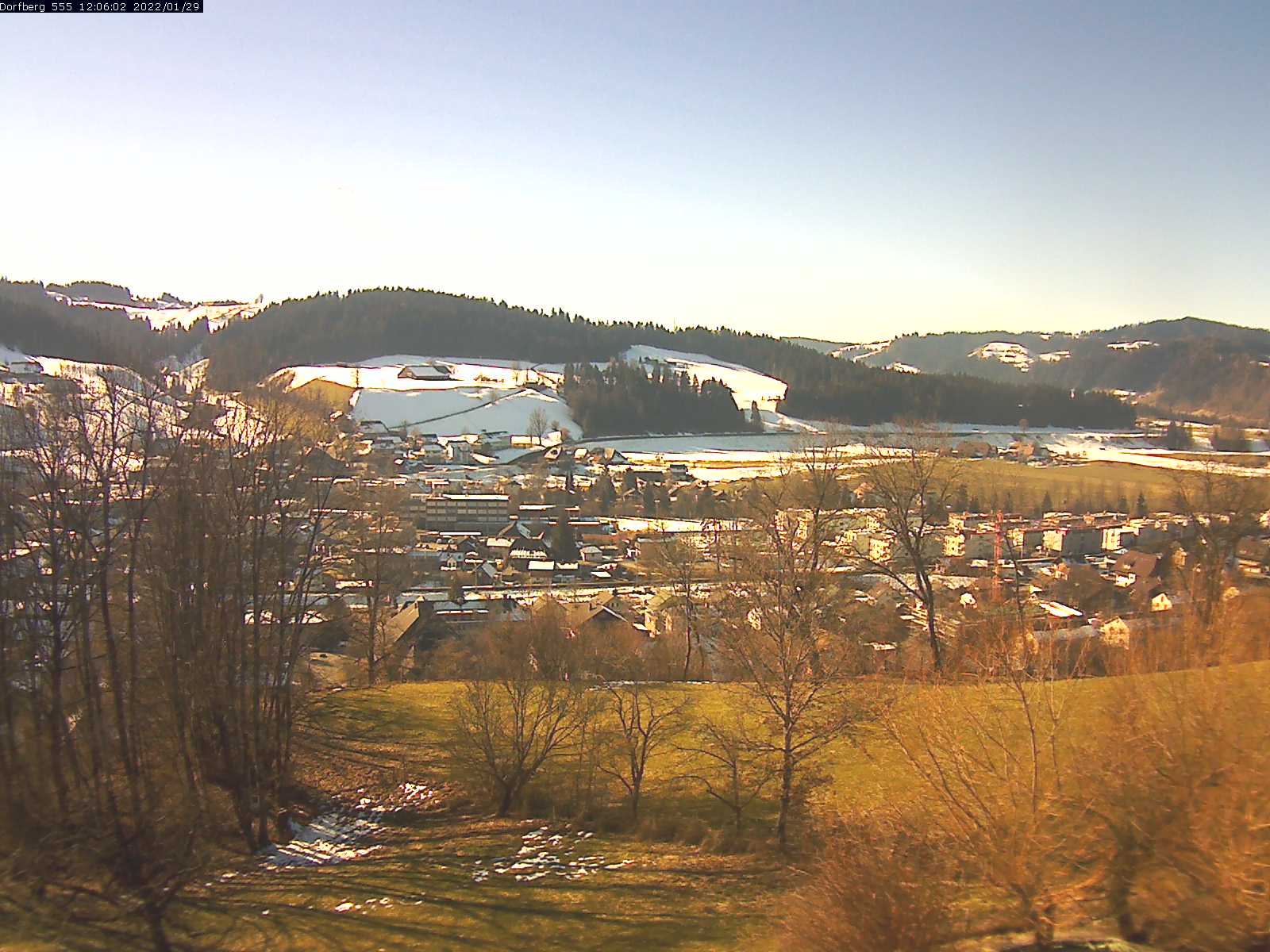 Webcam-Bild: Aussicht vom Dorfberg in Langnau 20220129-120601