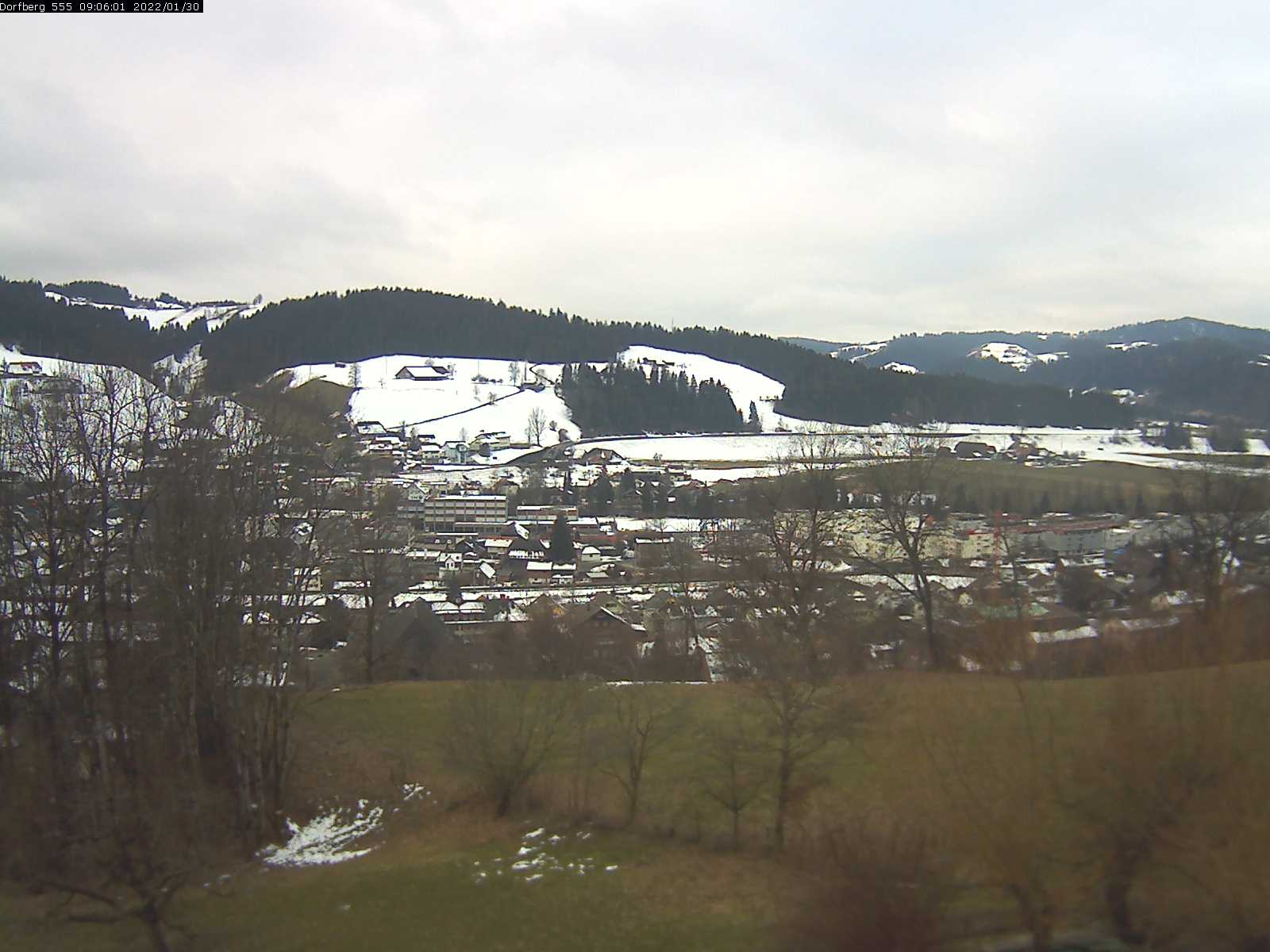 Webcam-Bild: Aussicht vom Dorfberg in Langnau 20220130-090601