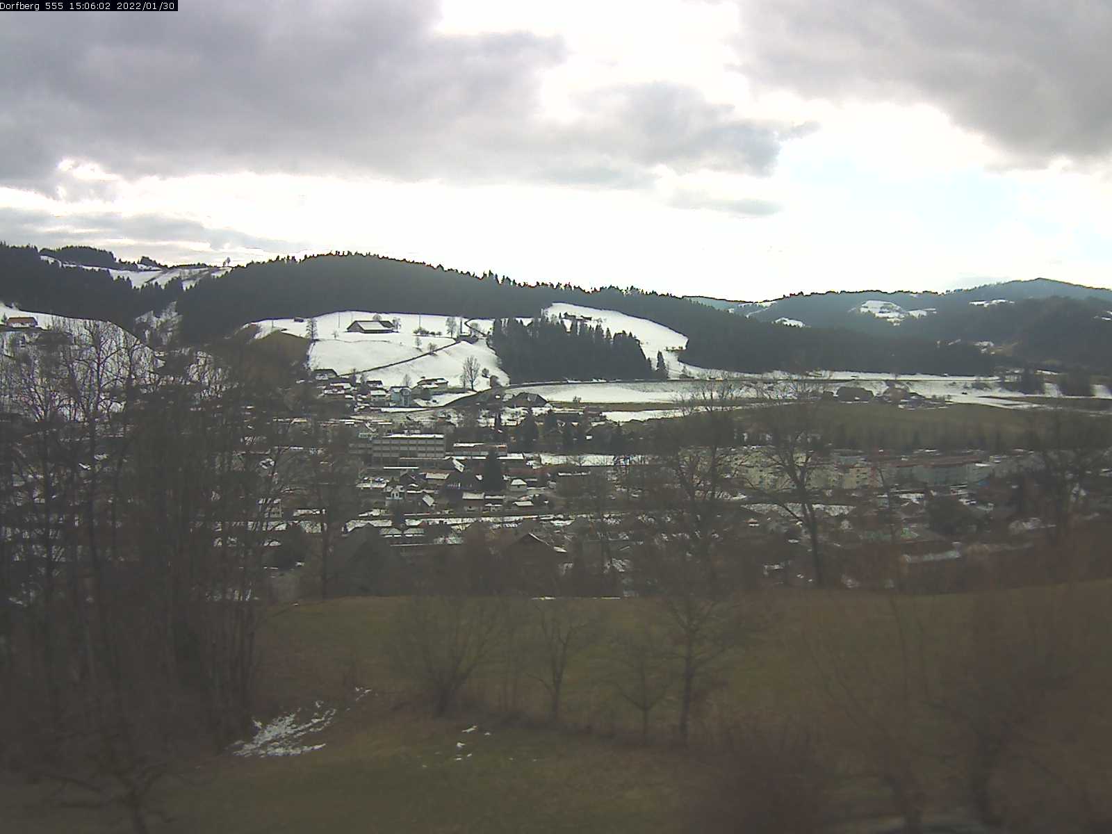 Webcam-Bild: Aussicht vom Dorfberg in Langnau 20220130-150601
