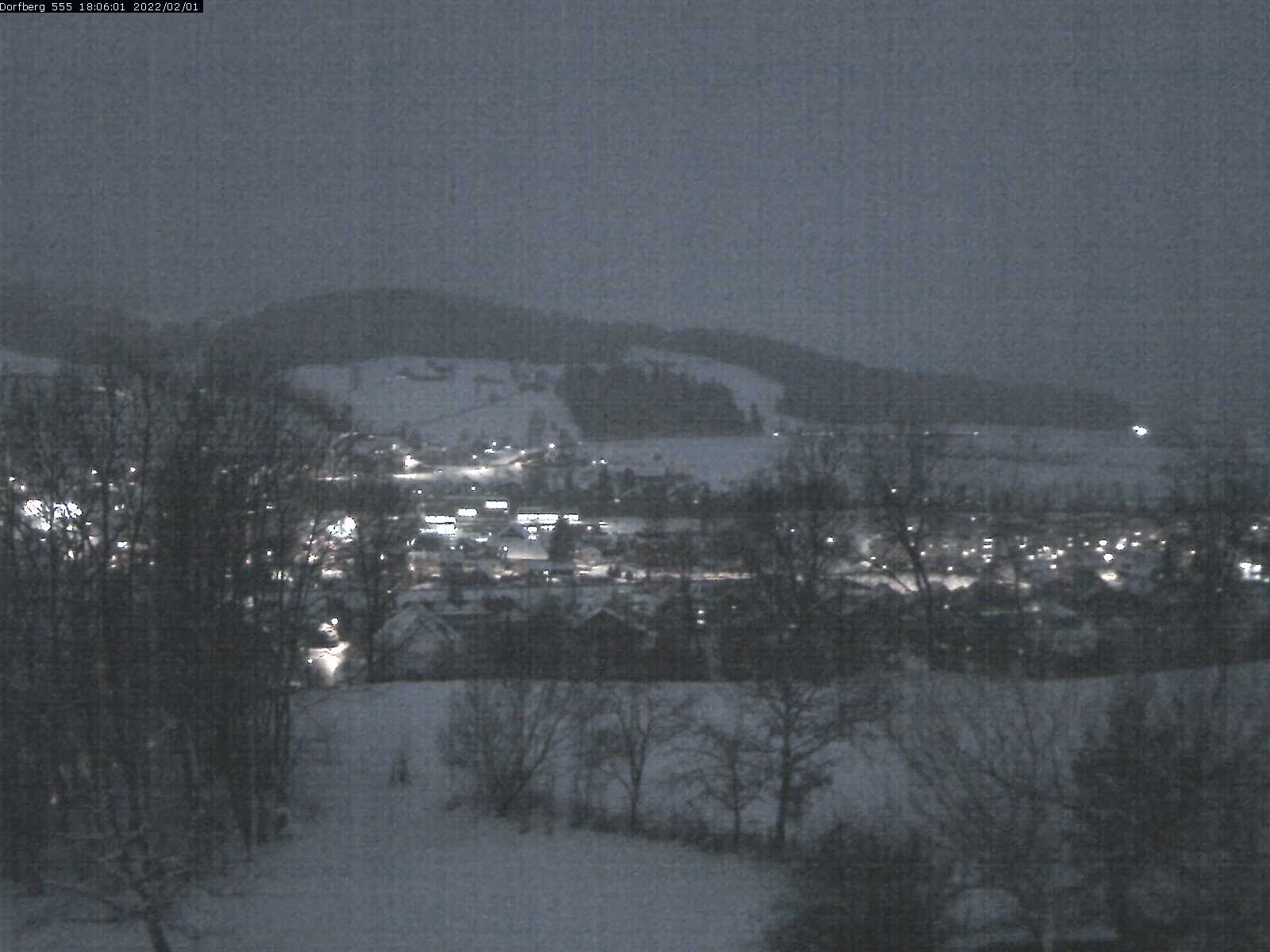 Webcam-Bild: Aussicht vom Dorfberg in Langnau 20220201-180601