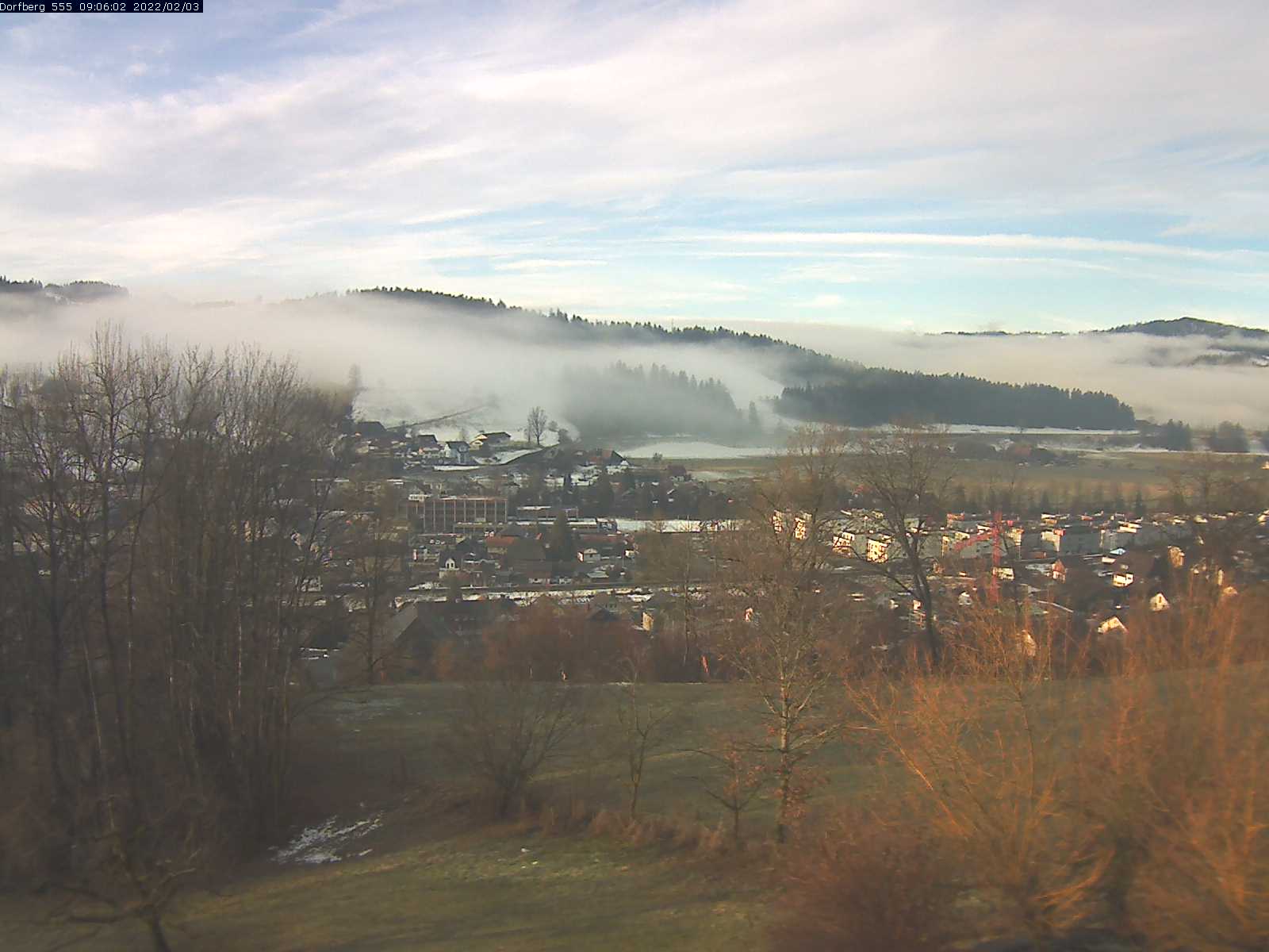 Webcam-Bild: Aussicht vom Dorfberg in Langnau 20220203-090601