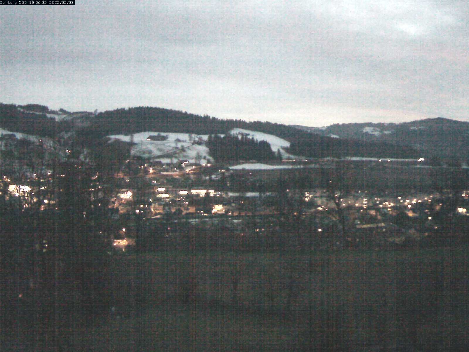 Webcam-Bild: Aussicht vom Dorfberg in Langnau 20220203-180601