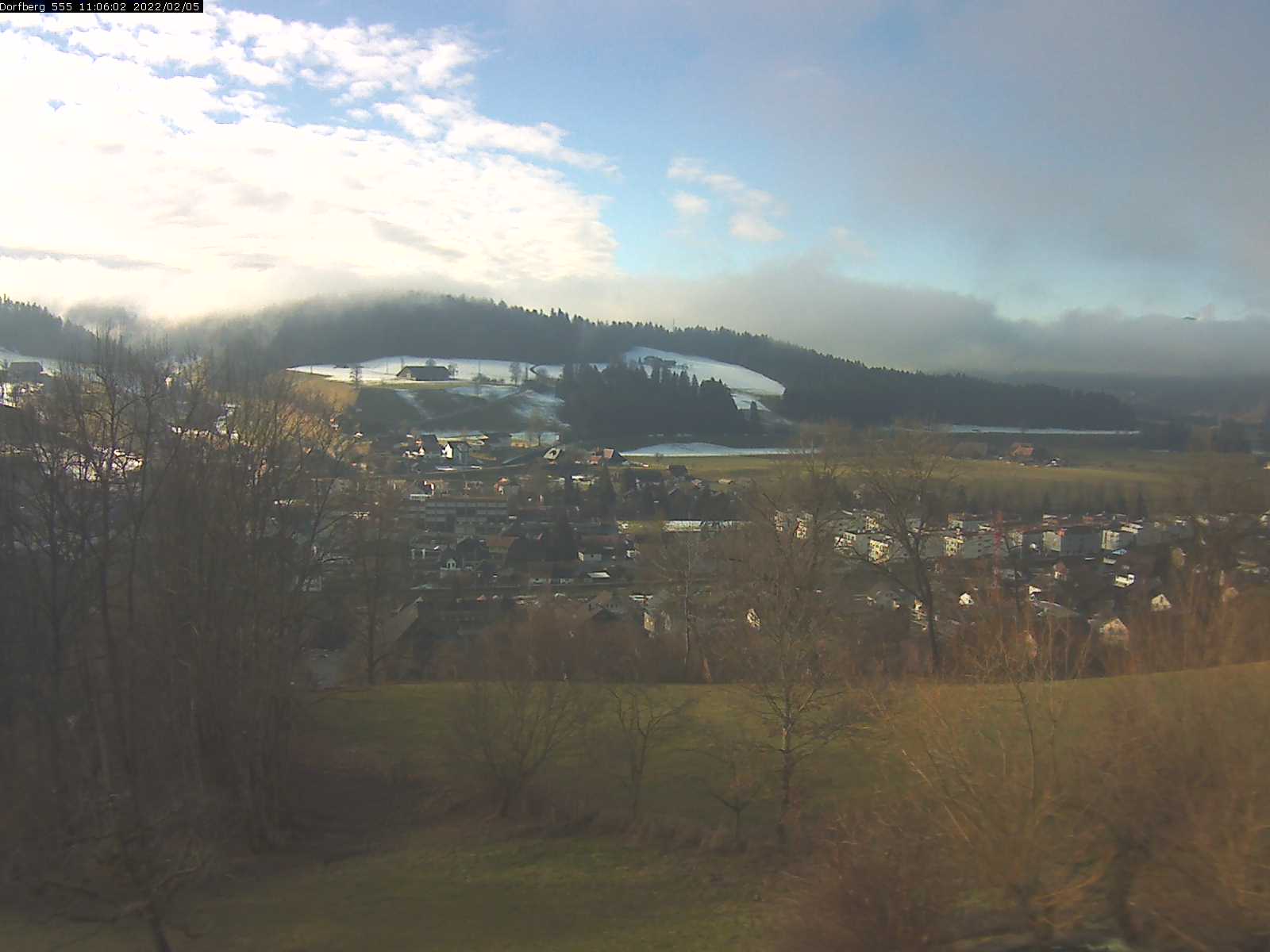 Webcam-Bild: Aussicht vom Dorfberg in Langnau 20220205-110601
