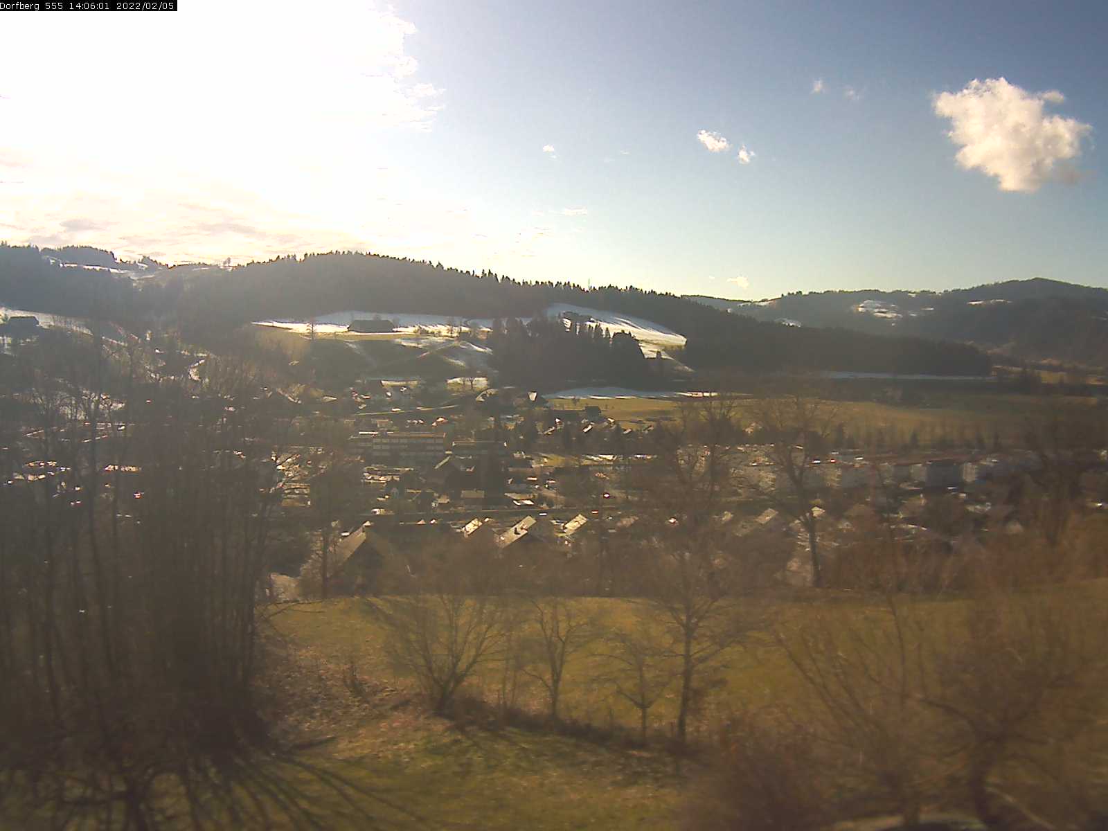 Webcam-Bild: Aussicht vom Dorfberg in Langnau 20220205-140601