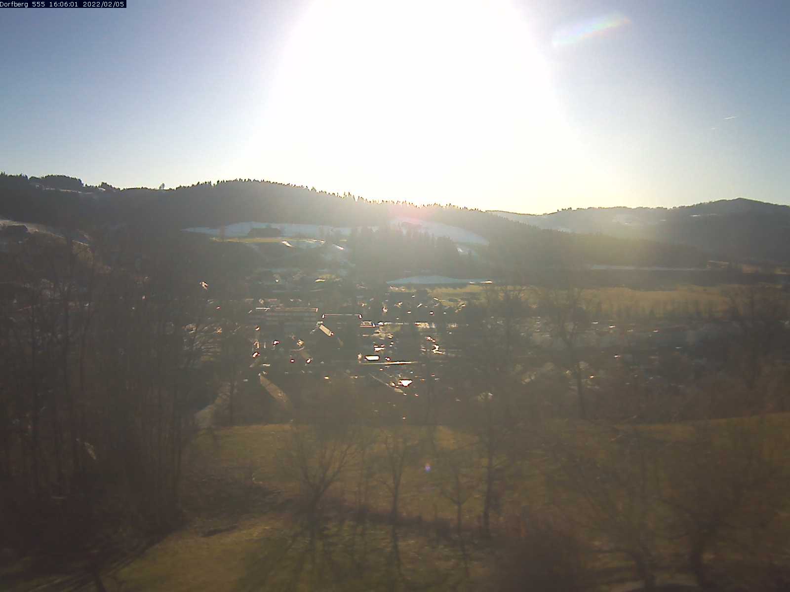 Webcam-Bild: Aussicht vom Dorfberg in Langnau 20220205-160601