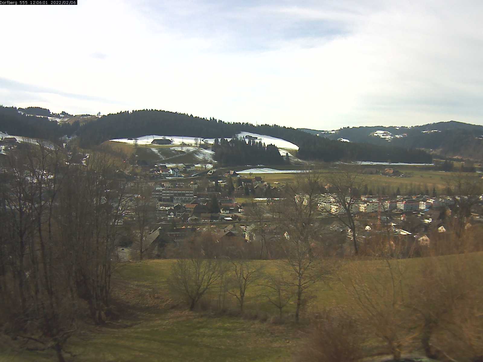 Webcam-Bild: Aussicht vom Dorfberg in Langnau 20220206-120601