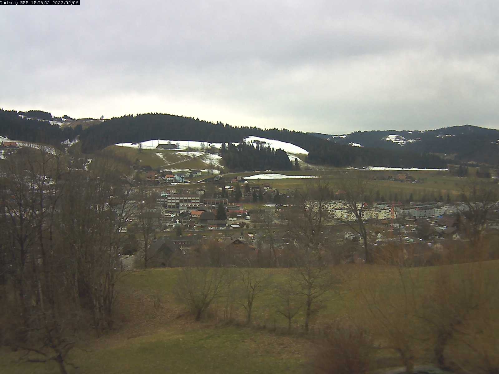 Webcam-Bild: Aussicht vom Dorfberg in Langnau 20220206-150601