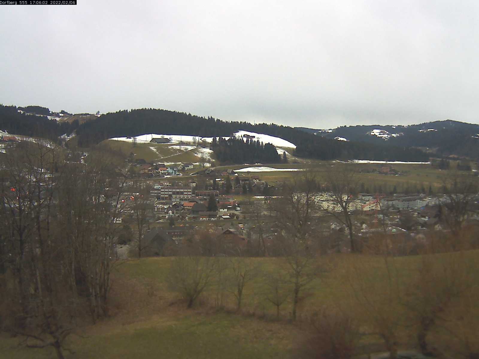 Webcam-Bild: Aussicht vom Dorfberg in Langnau 20220206-170601