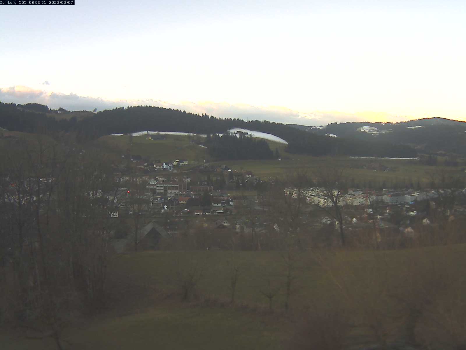 Webcam-Bild: Aussicht vom Dorfberg in Langnau 20220207-080601