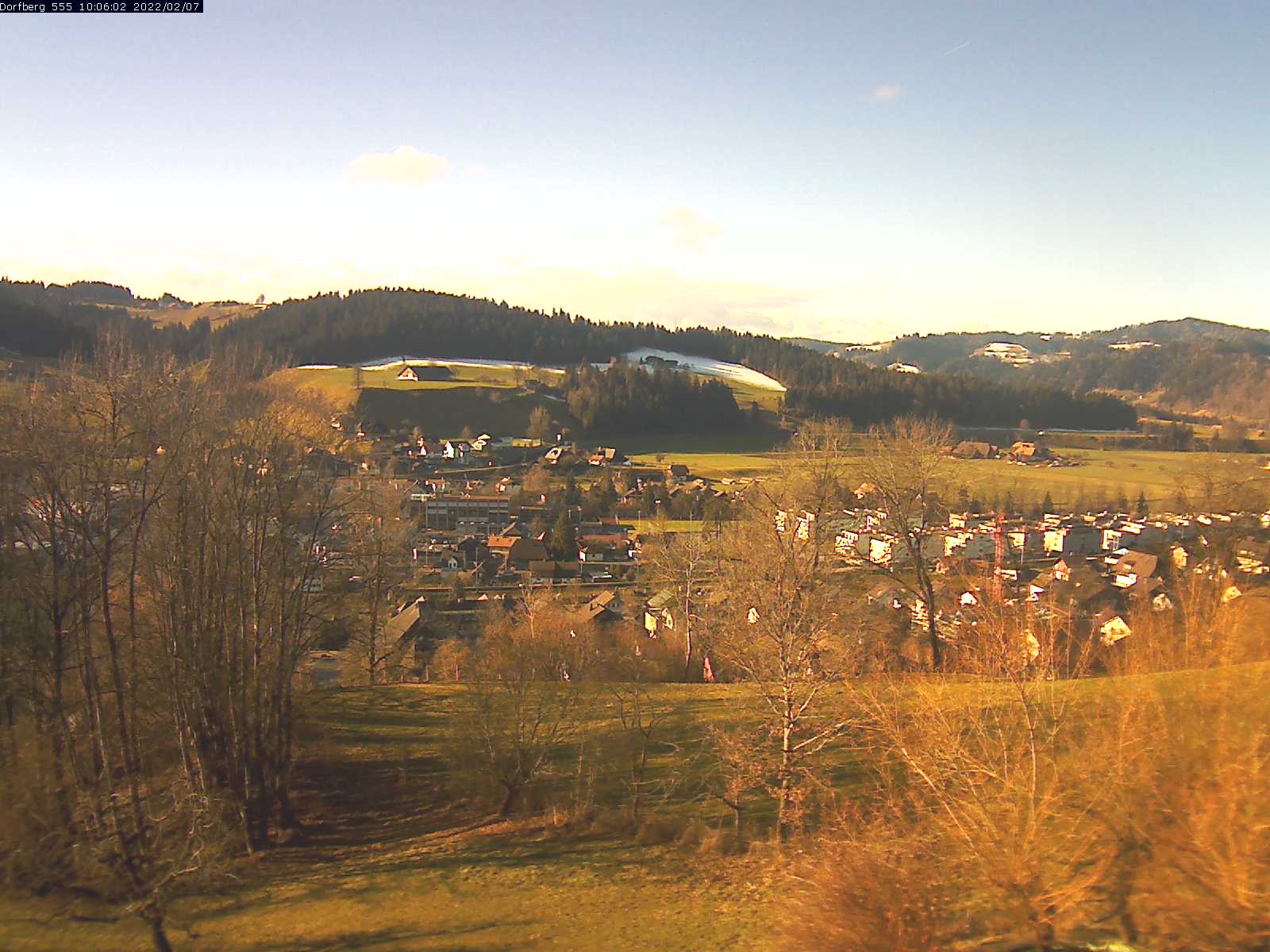 Webcam-Bild: Aussicht vom Dorfberg in Langnau 20220207-100601