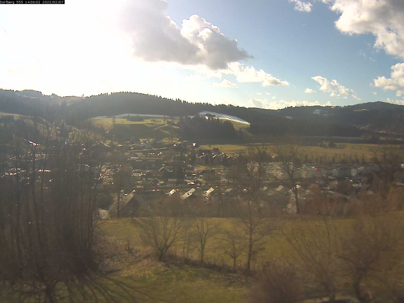 Webcam-Bild: Aussicht vom Dorfberg in Langnau 20220207-140601