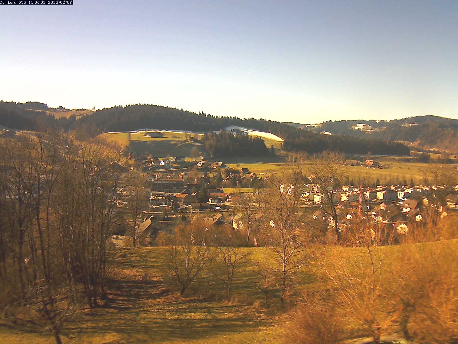 Webcam-Bild: Aussicht vom Dorfberg in Langnau 20220208-110601