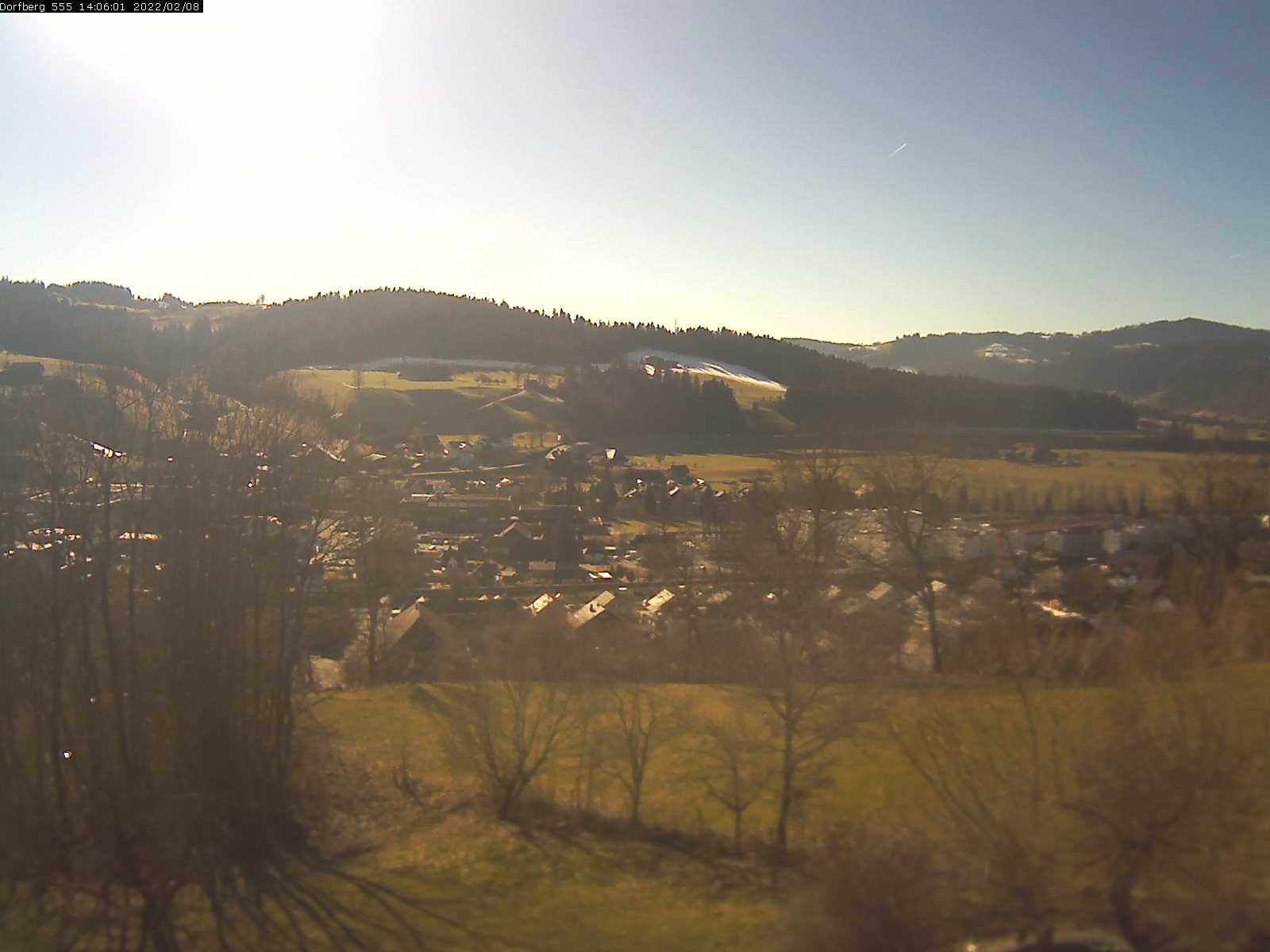 Webcam-Bild: Aussicht vom Dorfberg in Langnau 20220208-140601