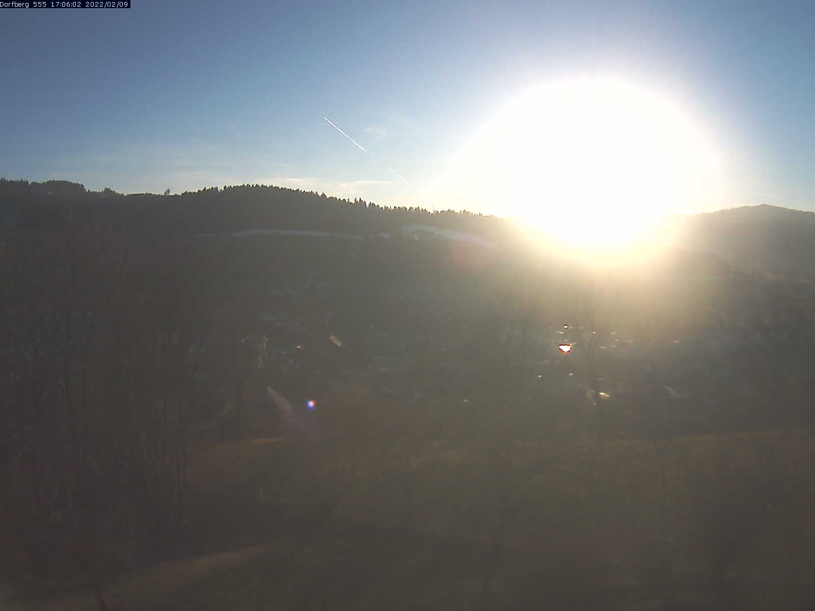 Webcam-Bild: Aussicht vom Dorfberg in Langnau 20220209-170601