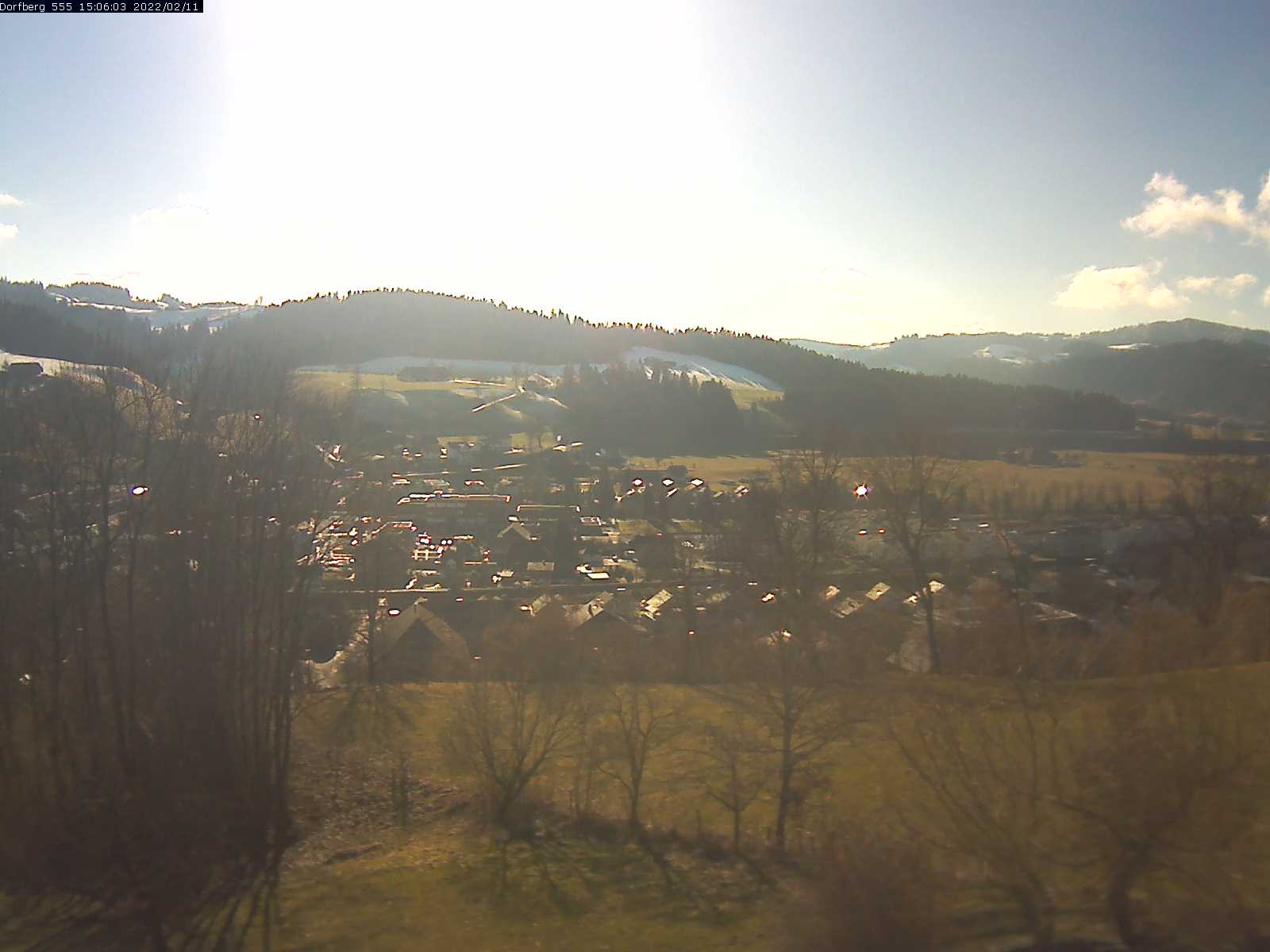 Webcam-Bild: Aussicht vom Dorfberg in Langnau 20220211-150601