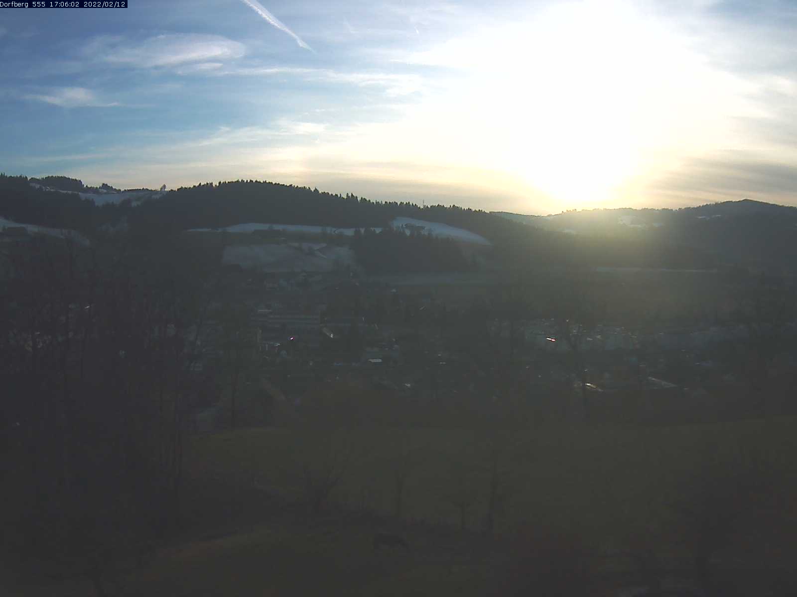 Webcam-Bild: Aussicht vom Dorfberg in Langnau 20220212-170601
