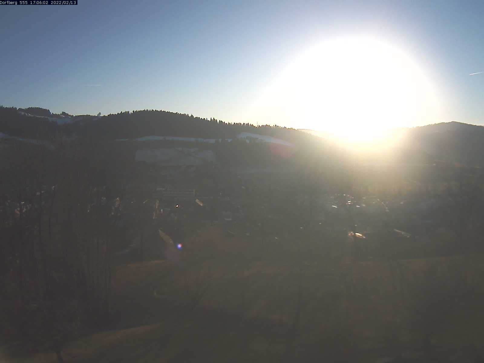 Webcam-Bild: Aussicht vom Dorfberg in Langnau 20220213-170601