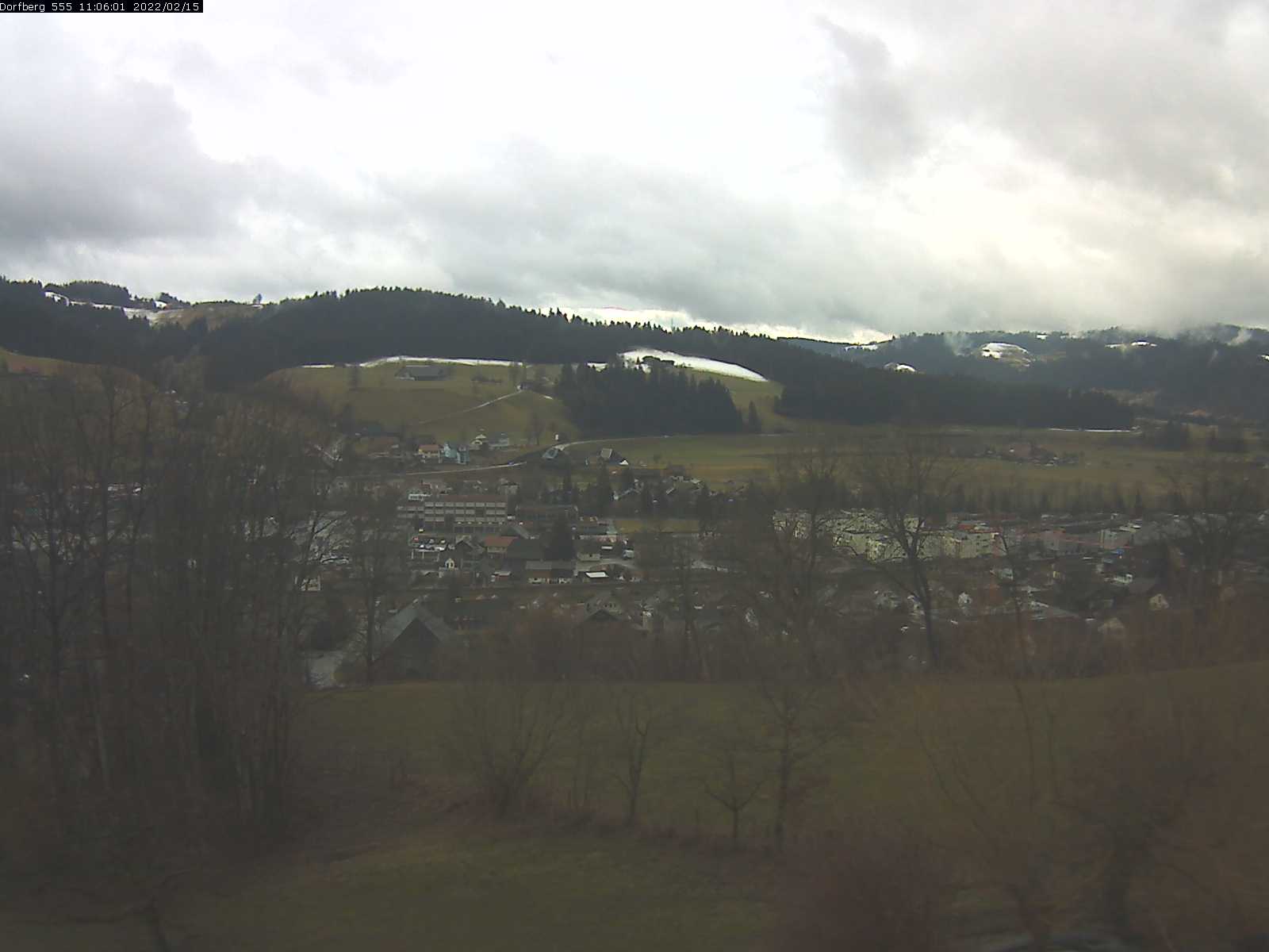 Webcam-Bild: Aussicht vom Dorfberg in Langnau 20220215-110601