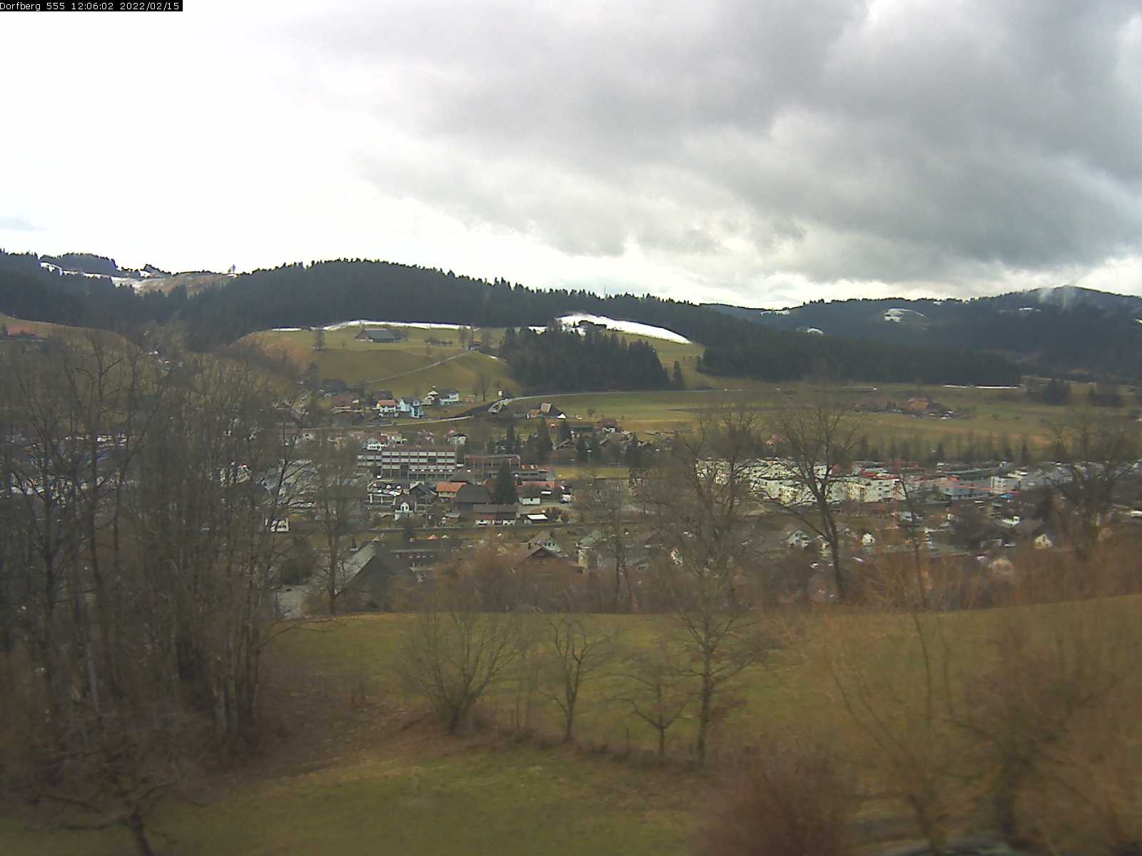 Webcam-Bild: Aussicht vom Dorfberg in Langnau 20220215-120601