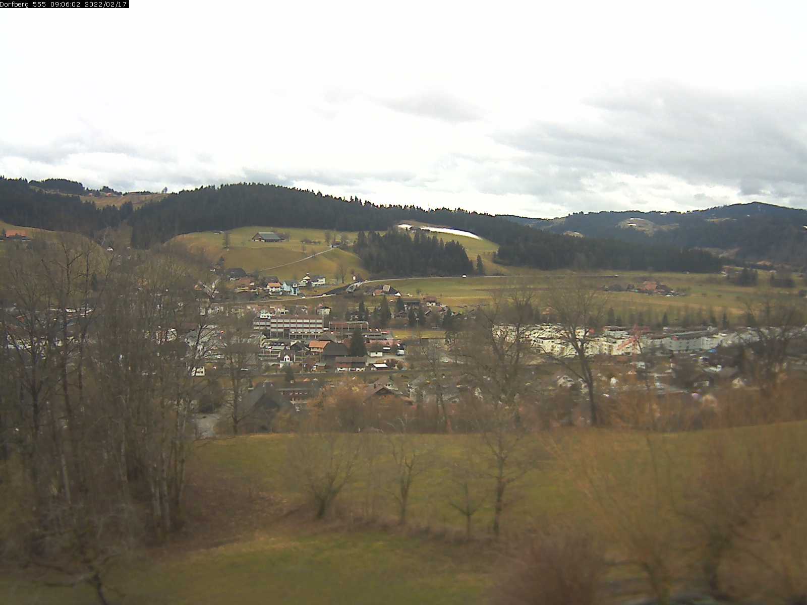 Webcam-Bild: Aussicht vom Dorfberg in Langnau 20220217-090601