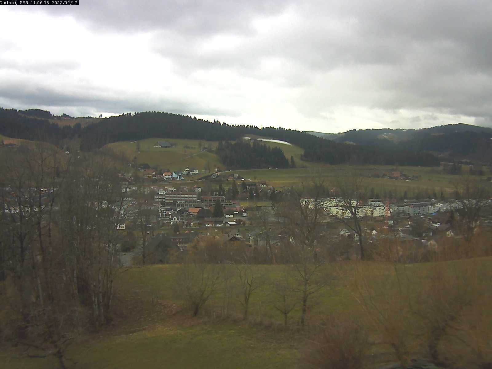 Webcam-Bild: Aussicht vom Dorfberg in Langnau 20220217-110601