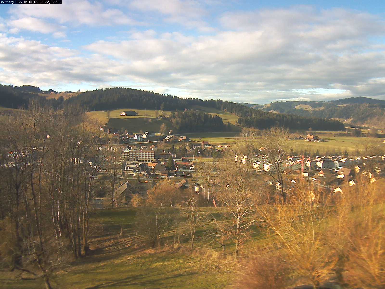 Webcam-Bild: Aussicht vom Dorfberg in Langnau 20220220-090601