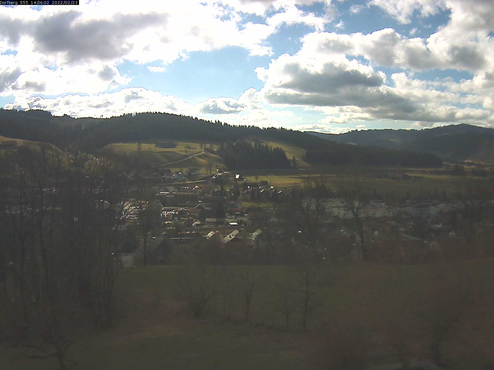 Webcam-Bild: Aussicht vom Dorfberg in Langnau 20220223-140601