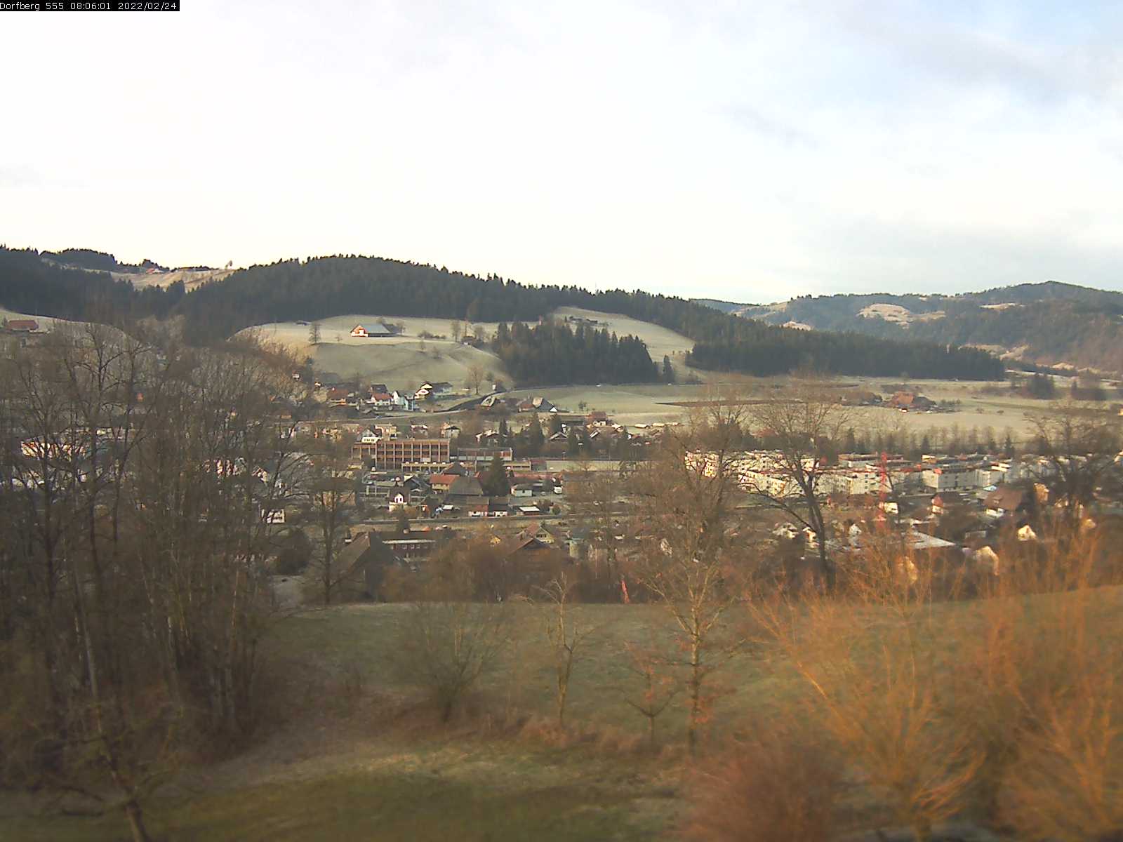 Webcam-Bild: Aussicht vom Dorfberg in Langnau 20220224-080601