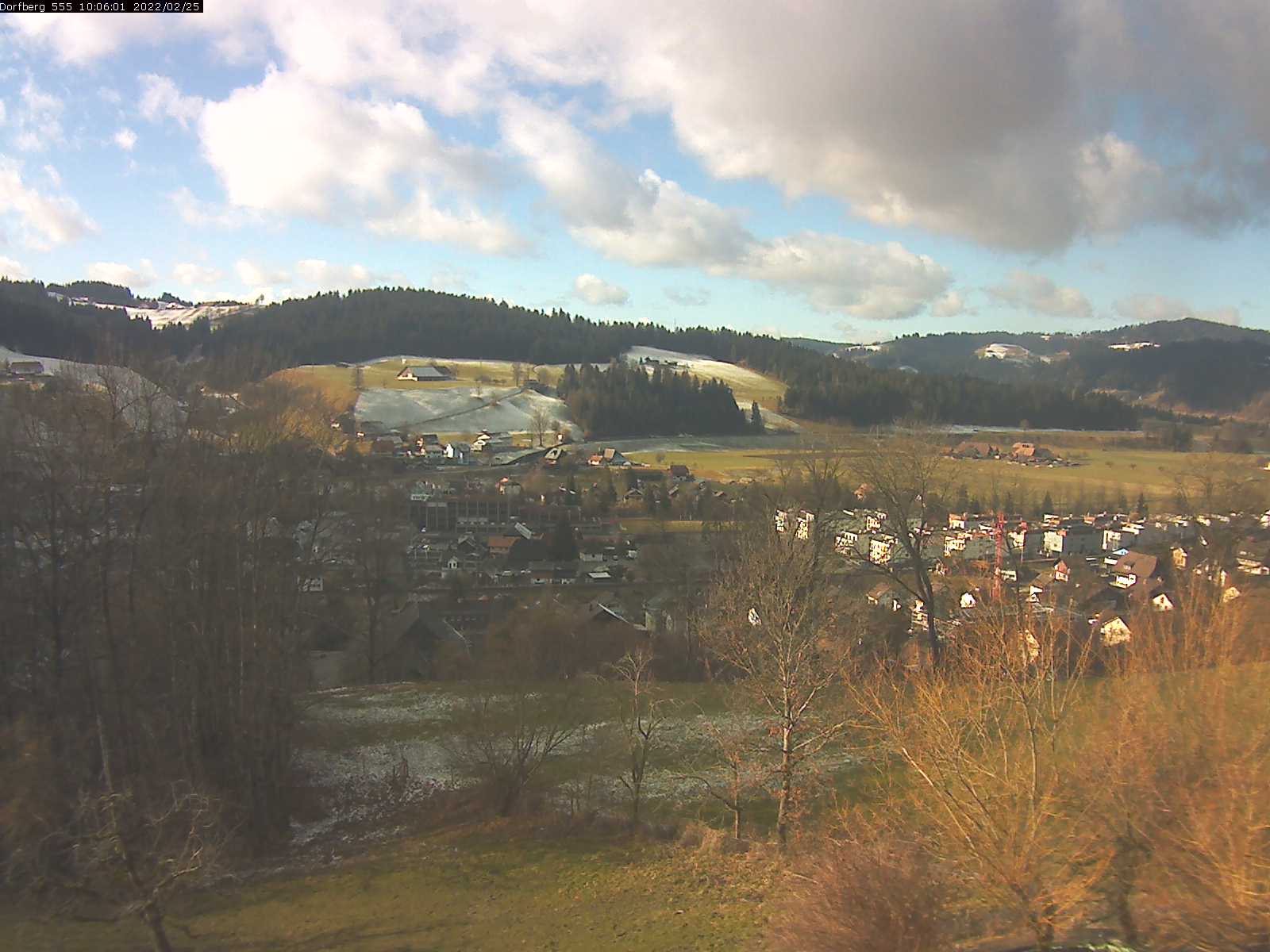 Webcam-Bild: Aussicht vom Dorfberg in Langnau 20220225-100601