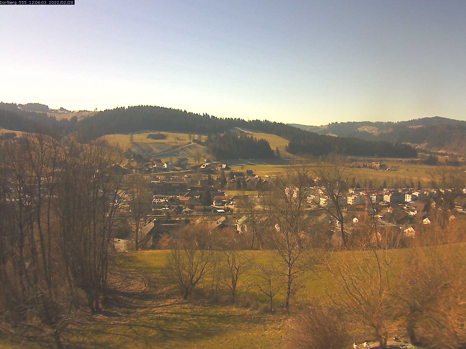 Webcam-Bild: Aussicht vom Dorfberg in Langnau 20220228-120601