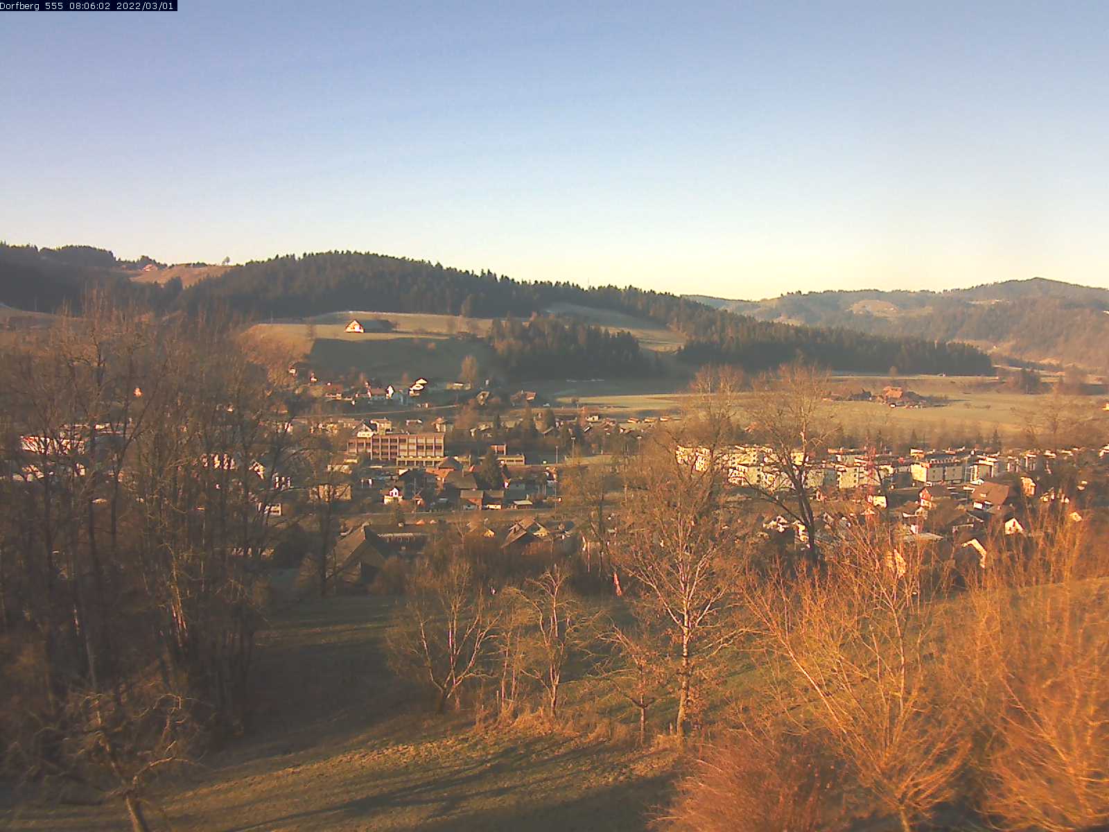 Webcam-Bild: Aussicht vom Dorfberg in Langnau 20220301-080601
