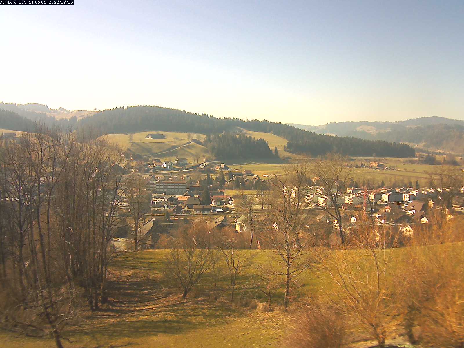 Webcam-Bild: Aussicht vom Dorfberg in Langnau 20220305-110601