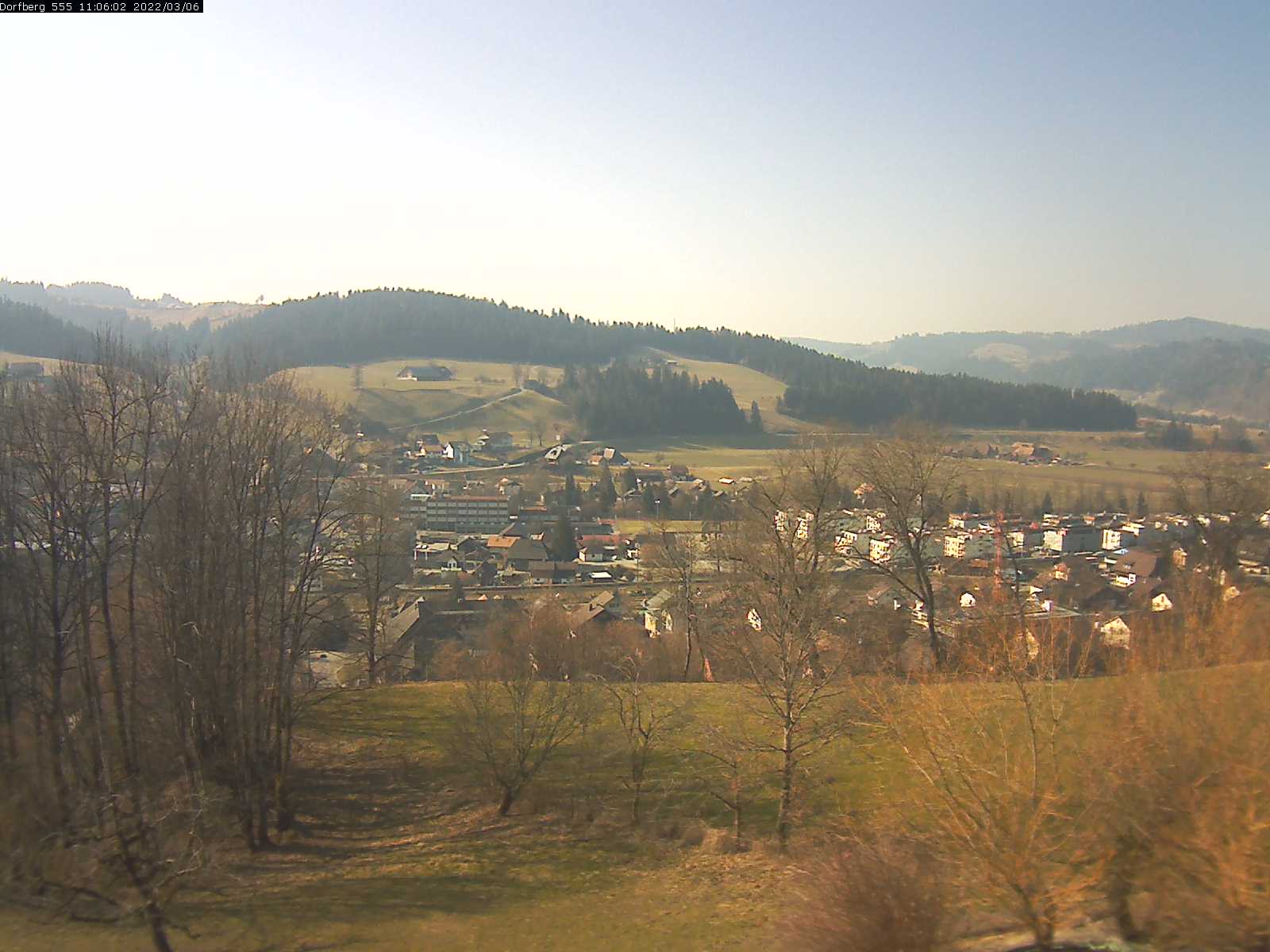 Webcam-Bild: Aussicht vom Dorfberg in Langnau 20220306-110601