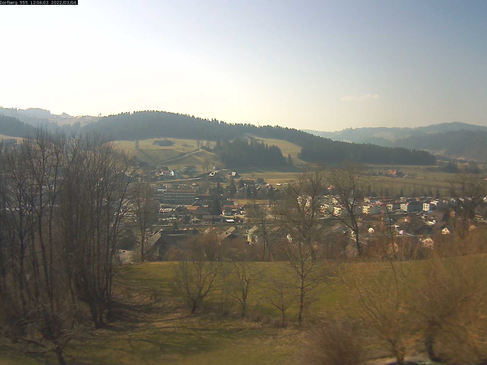Webcam-Bild: Aussicht vom Dorfberg in Langnau 20220306-120601