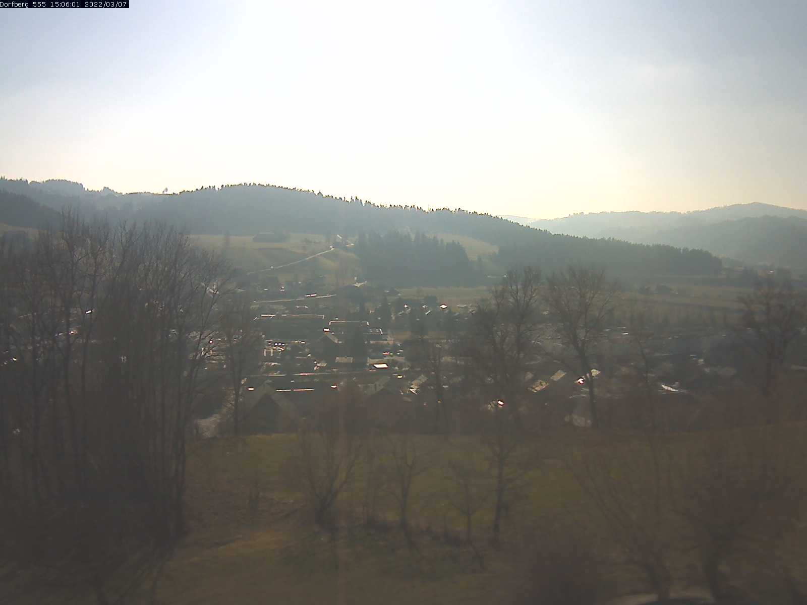 Webcam-Bild: Aussicht vom Dorfberg in Langnau 20220307-150601