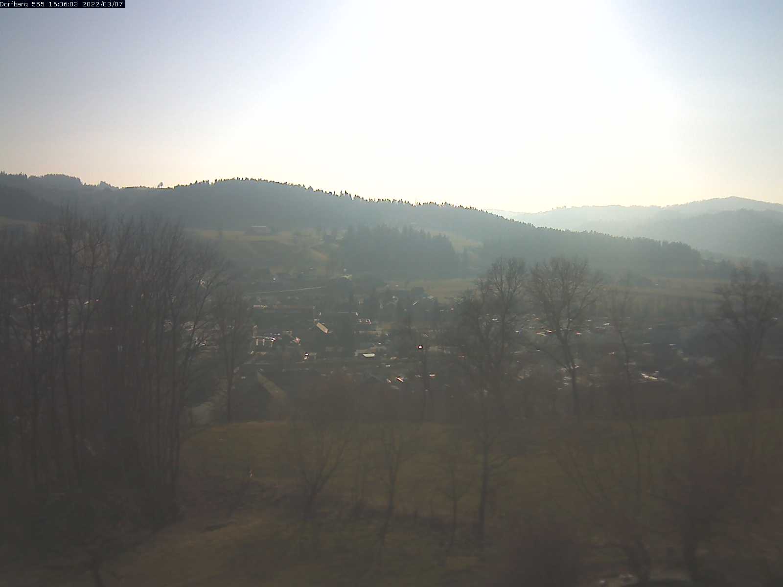 Webcam-Bild: Aussicht vom Dorfberg in Langnau 20220307-160601