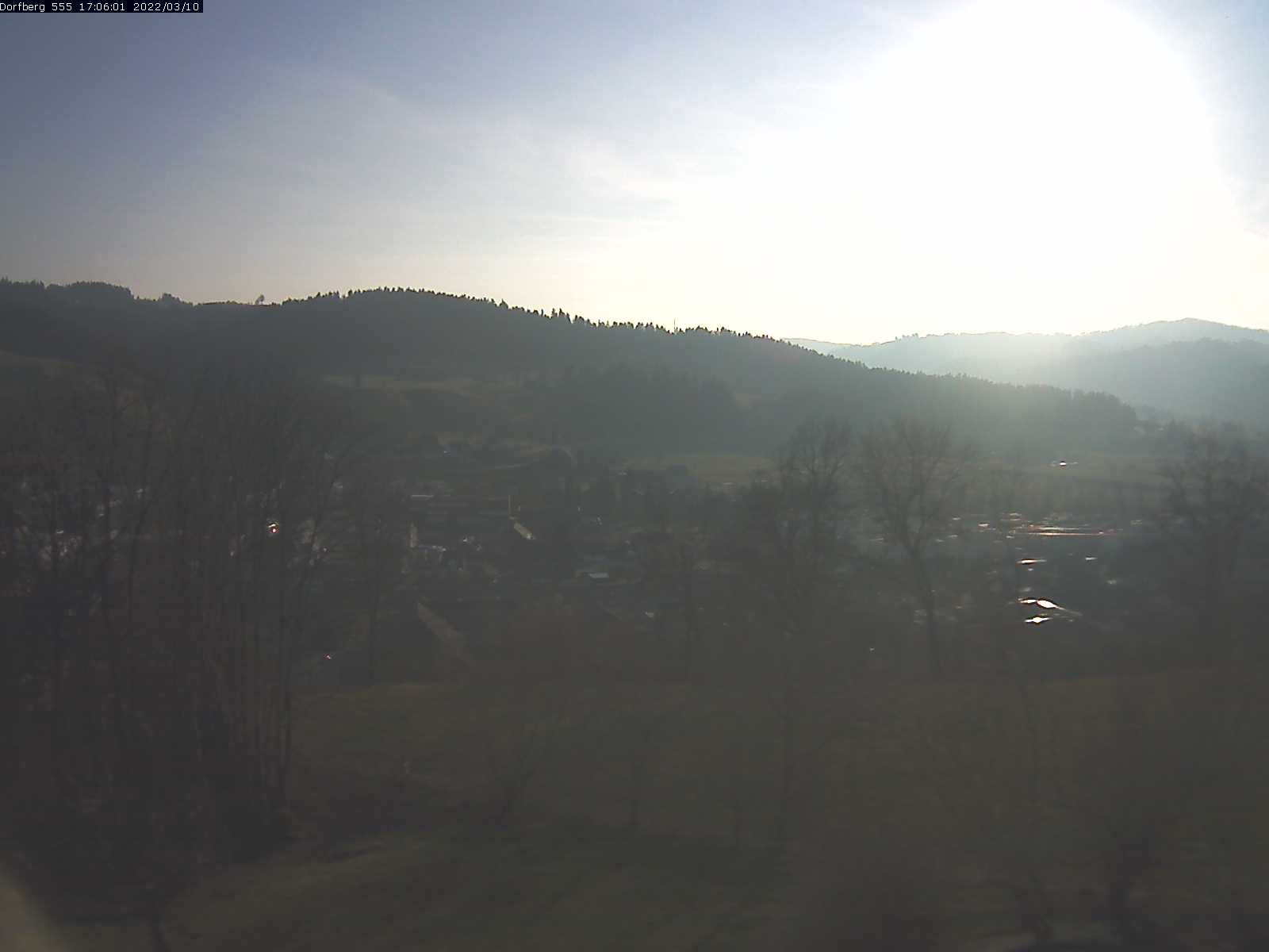 Webcam-Bild: Aussicht vom Dorfberg in Langnau 20220310-170601