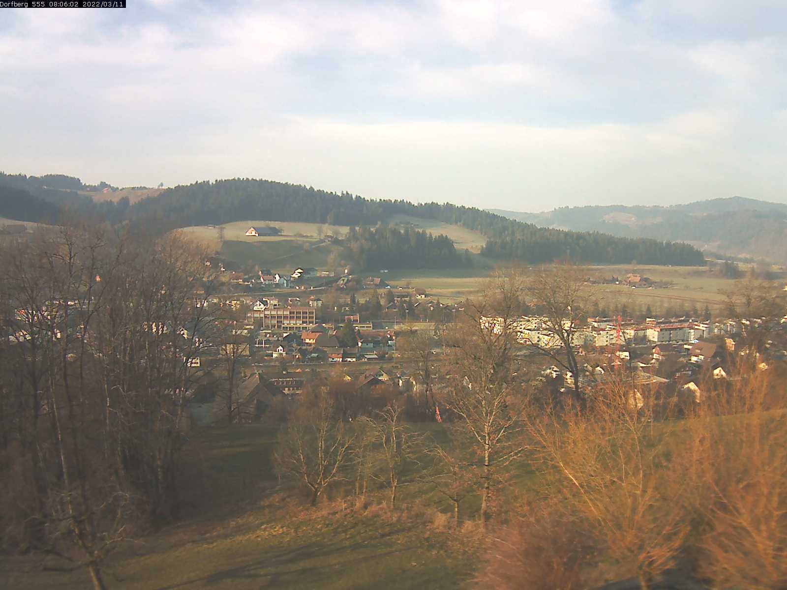 Webcam-Bild: Aussicht vom Dorfberg in Langnau 20220311-080601